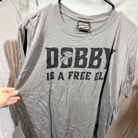 Harry Potter Gray Dobby Graphic Tee - Picture 1 of 4